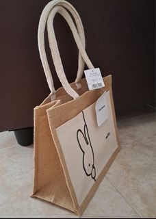 （分類：）位於 。 由 Kitkp_Chan 提交（商品編號 1280854061，圖片 1）。簡介： 。