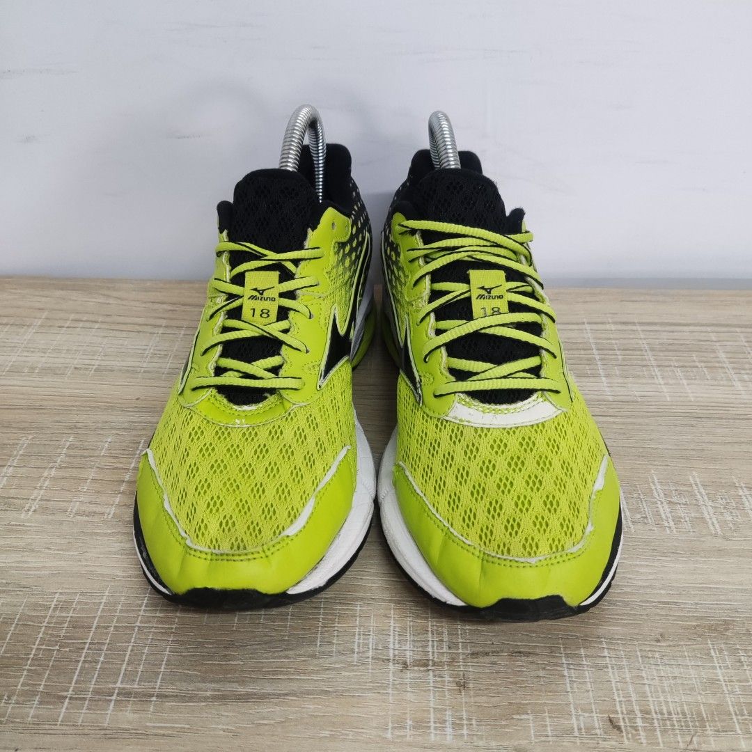 Mizuno wave deals rider 18 uk