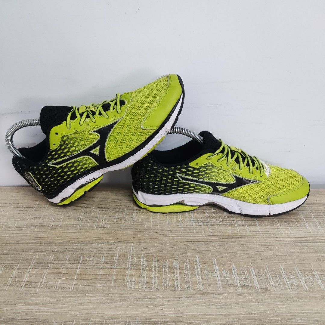 Mizuno wave rider top 18 black and yellow
