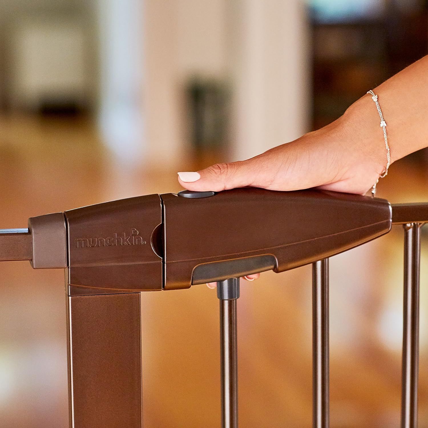 Munchkin xl baby gate discount
