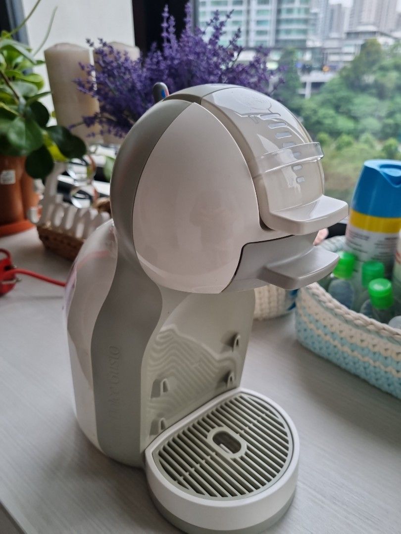 Nescafé Dolce Gusto Mini Me, TV & Home Appliances, Kitchen Appliances, Coffee  Machines & Makers on Carousell