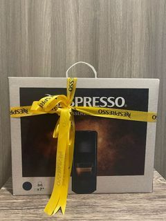 Nespresso® Essenza Mini (Comes with x7 Pods)