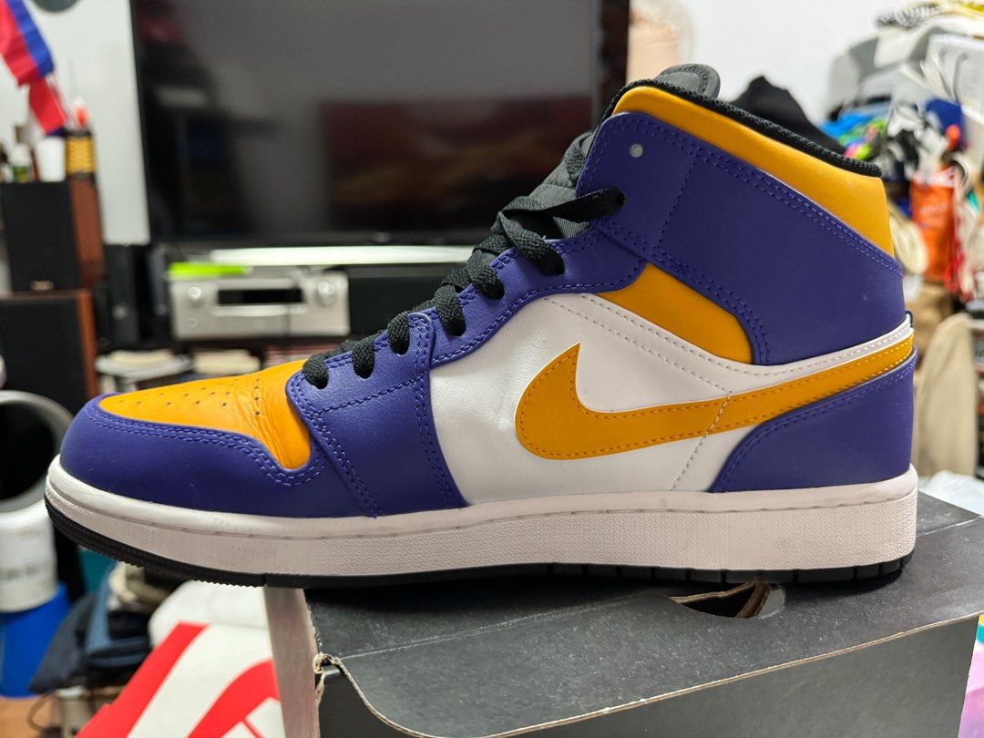 Jordan mid 1 35 shop