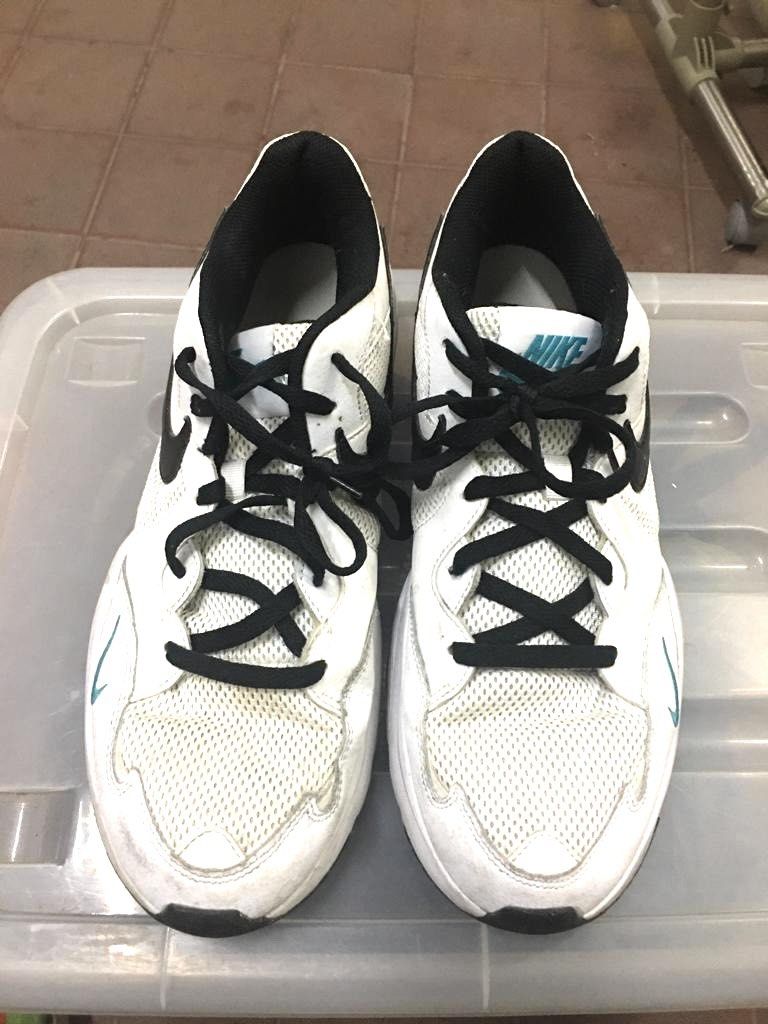 Nike air sales edge friends