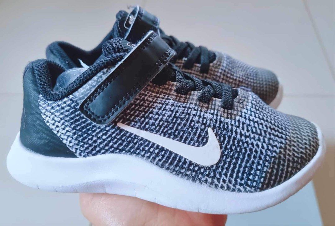 Nike flex rn deals 2018 boys