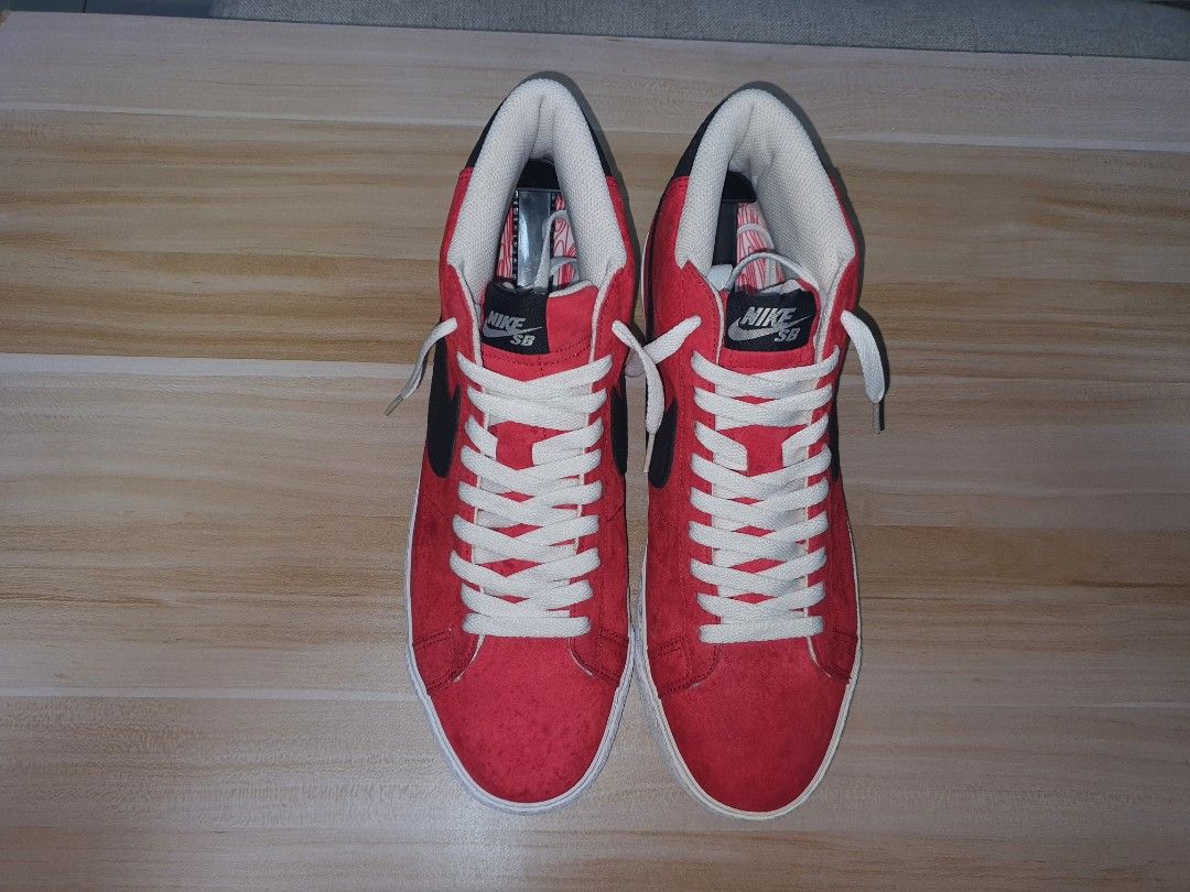 red blazers nike