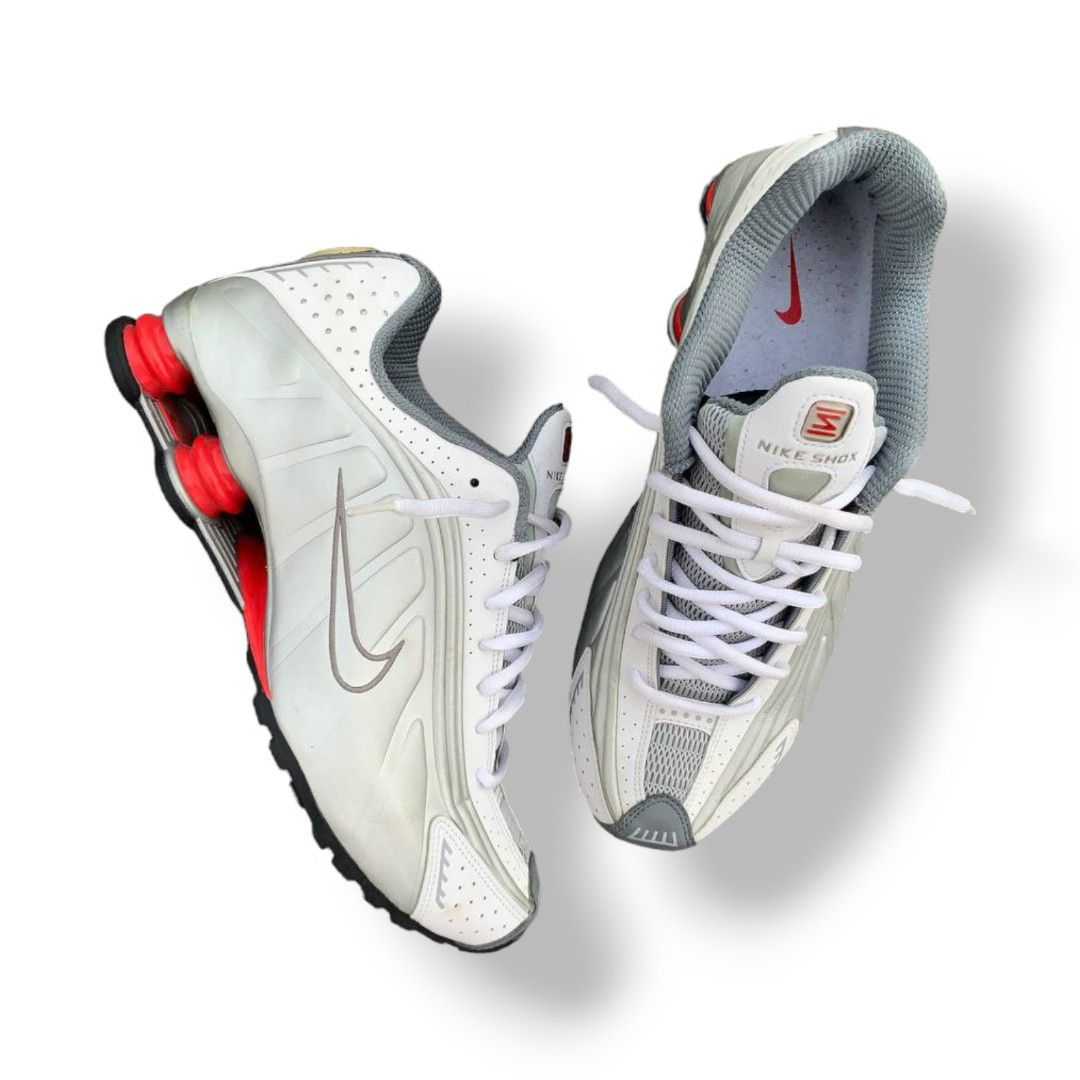 Nike shox store r4 2018