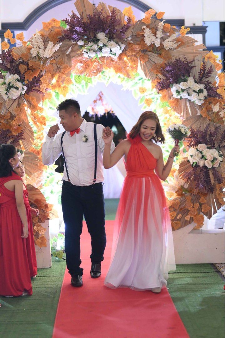 Ombre Red Infinity Tulle Gown (Category: Evening dresses & gowns) located in Manila. Submitted by arceeb (Listing ID 1274532096, Image 2). Description: Used once Ombre Red Infinity Tulle Gown Bust 34 inches Waist 25 inches Length (Shoulder to floor) 55 1/2 inches Figure 15 inches Shipping thru J&T .