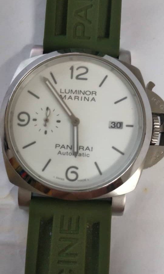 Panerai Men s Fashion Watches Accessories Watches on Carousell