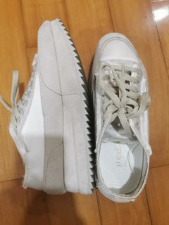 （分類：）位於 。 由 mthiking 提交（商品編號 1280911358，圖片 1）。簡介： 。