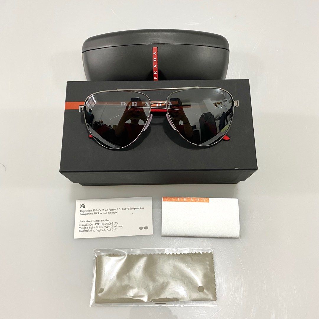 Prada aviator hot sale sunglasses 2016