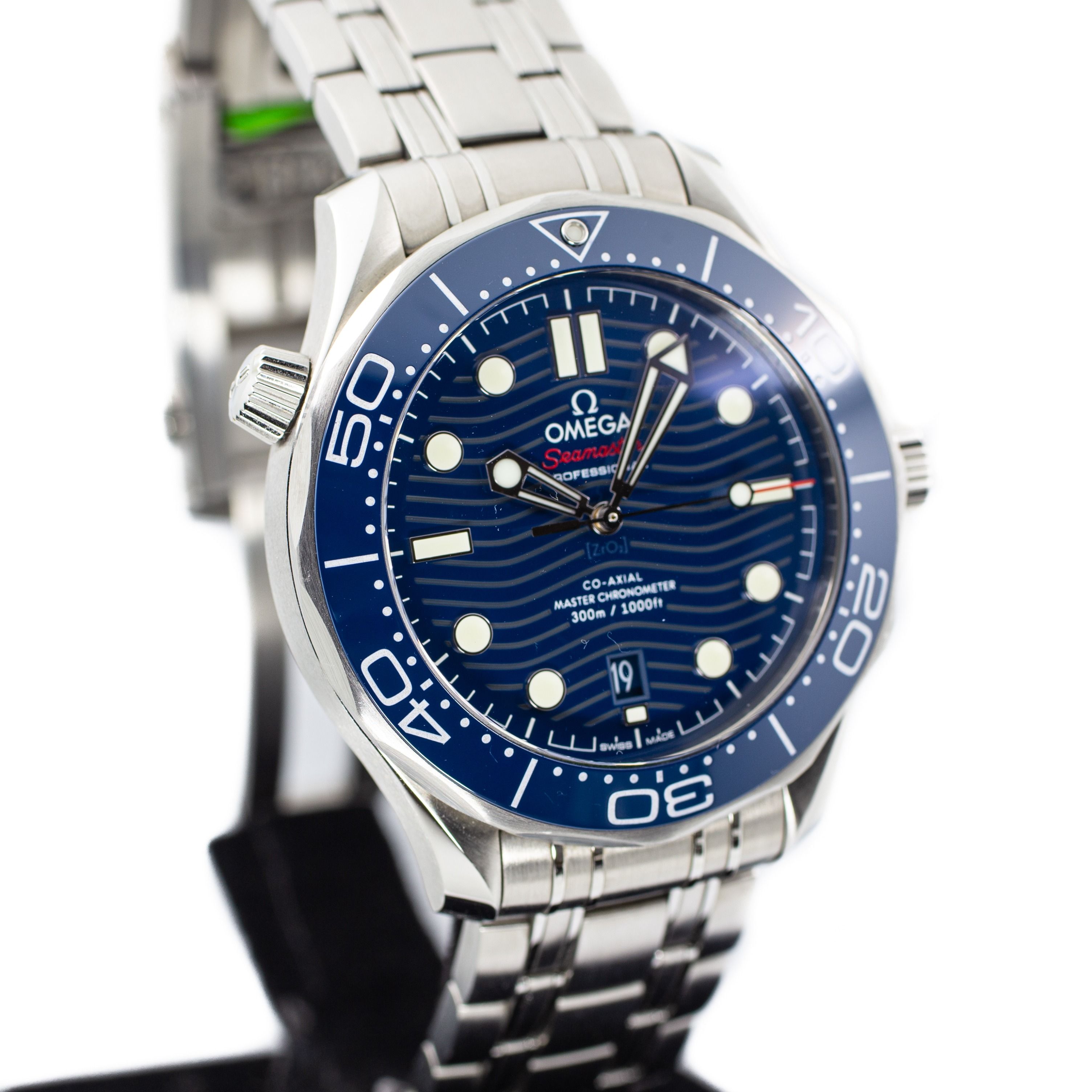 pre owned omega seamaster