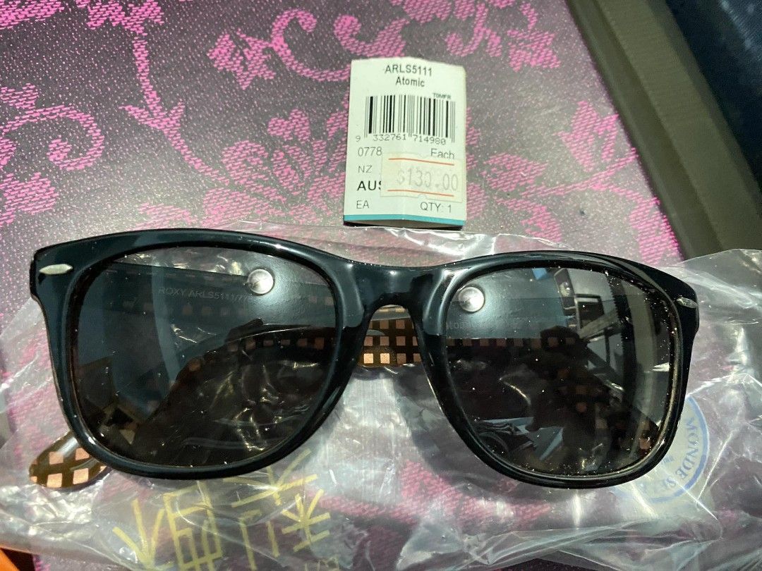 Roxy atomic sunglasses outlet