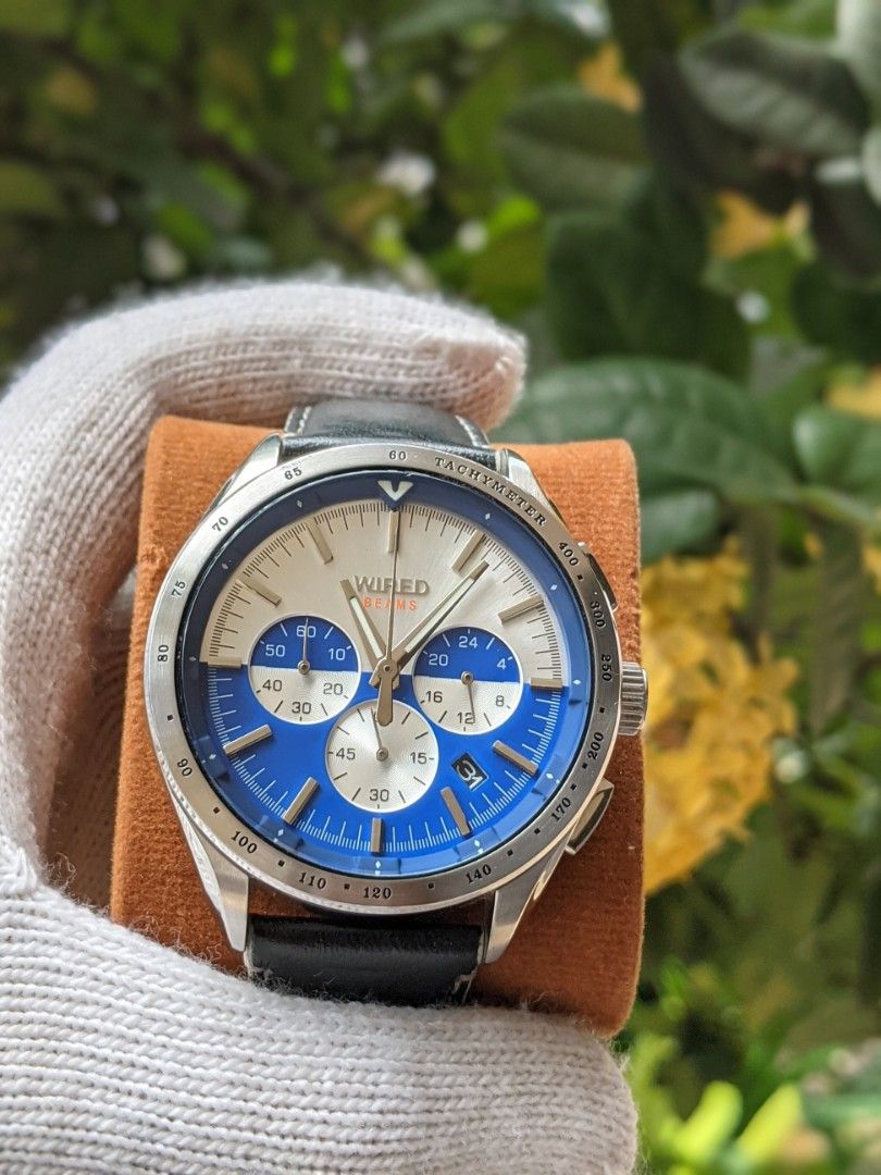 Jam tangan wired hotsell chronograph