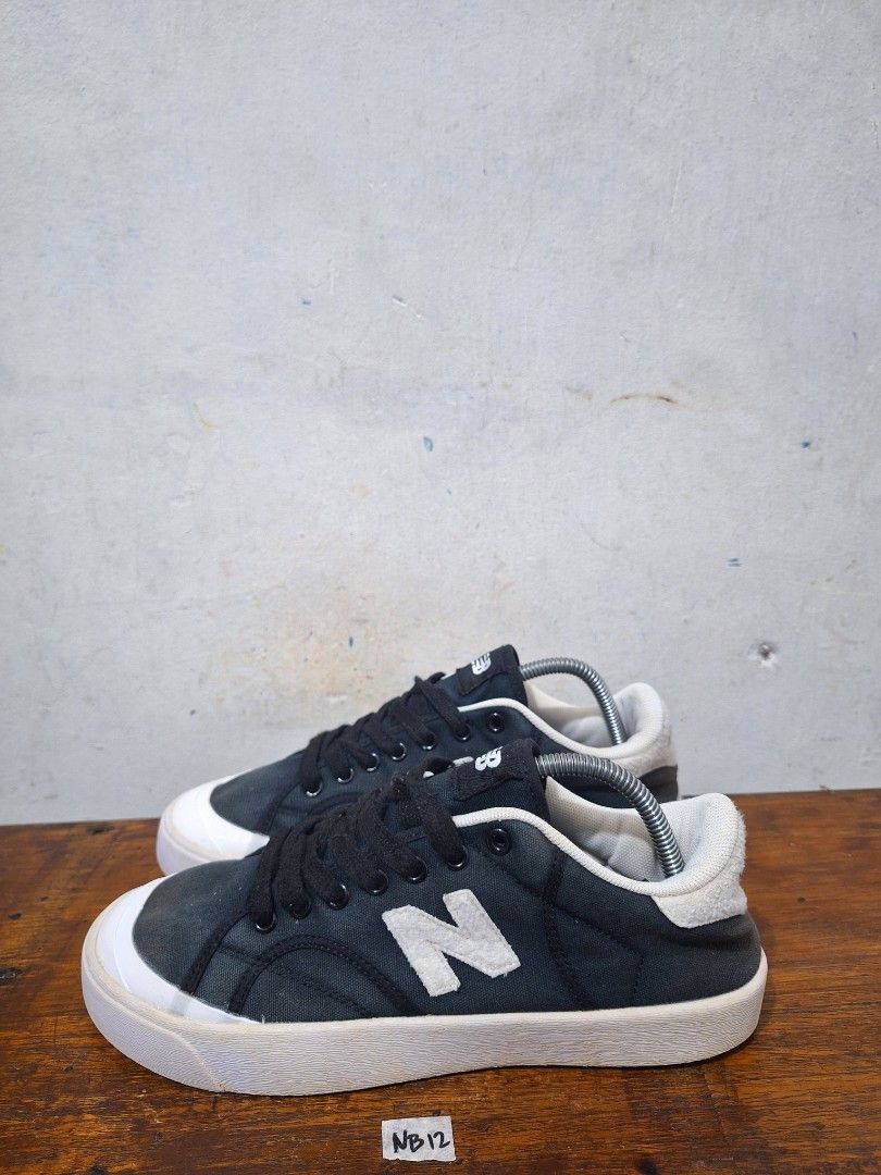 Harga sepatu new balance numeric original online