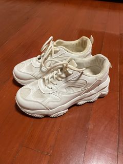 Affordable chunky hotsell sneakers