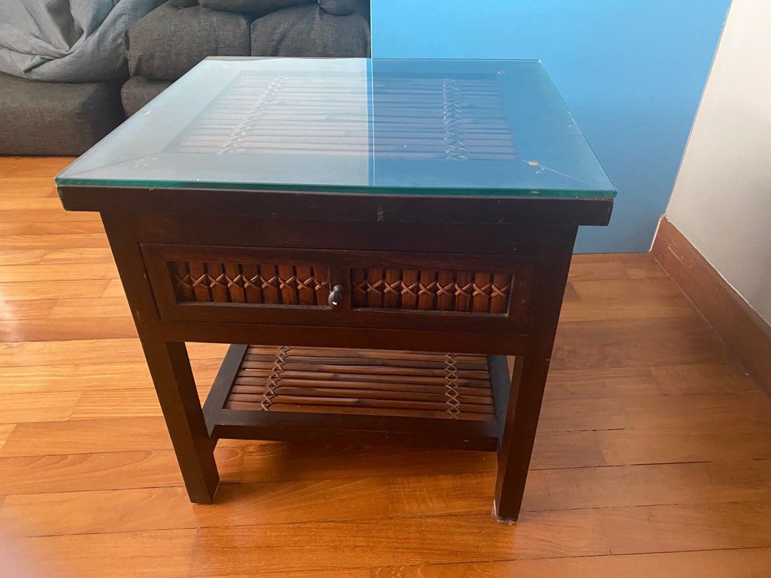 Side table (Category: Tables & Sets) located in Singapore. Submitted by 08314104 (Listing ID 1280898310, Image 1). Description: Well used with glass protection Self collection only No nego.