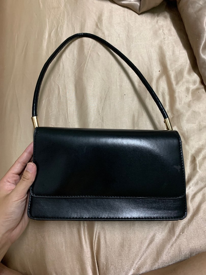 Simple hotsell black handbag