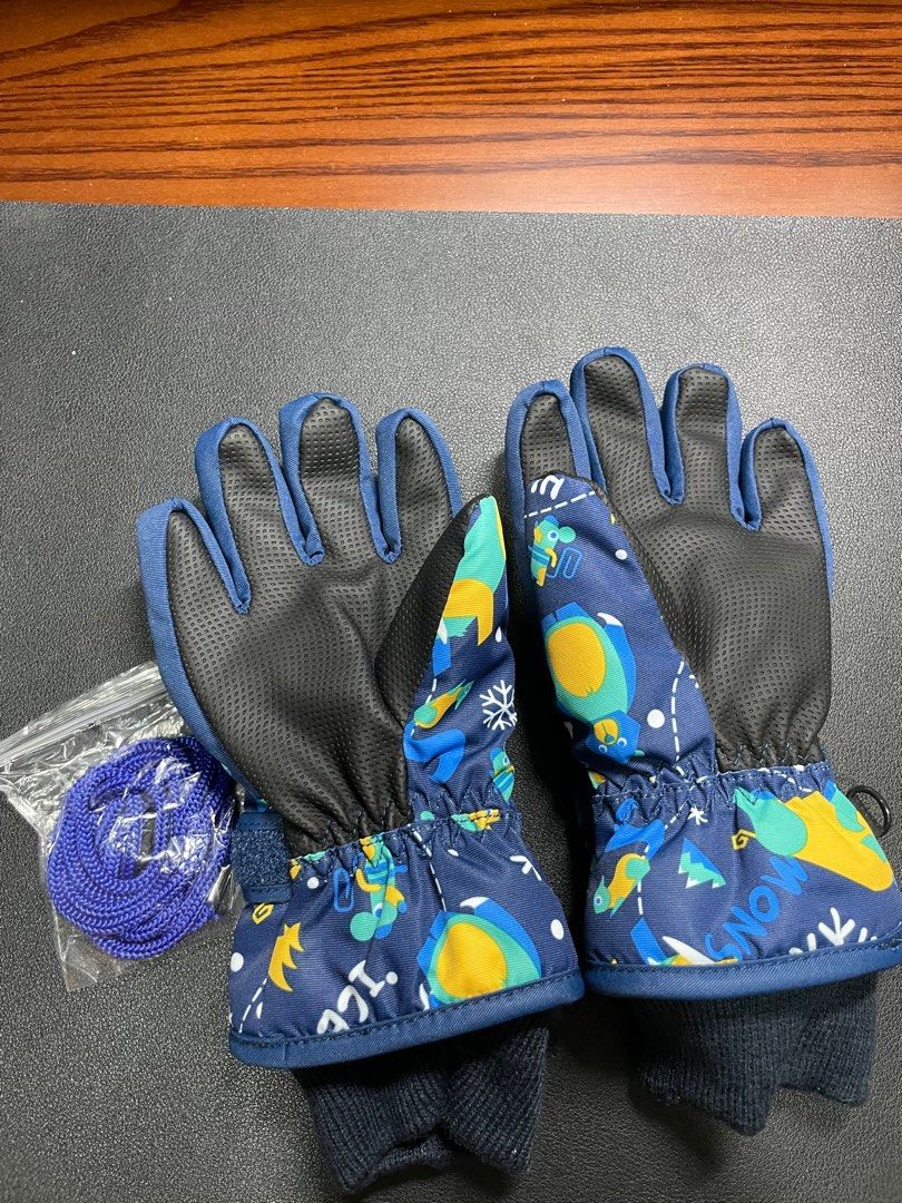 Child new arrivals ski gloves