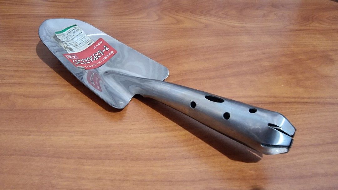 Stainless Steel Heavy Duty Trowel (Category: Gardening Tools & Ornaments) located in Binangonan. Submitted by caaaris (Listing ID 1280912964, Image 3). Description: Stainless Steel Heavy Duty Trowel Potting Soil Scoop Length 29 cm Width 8 cm Solid one-piece design, In excellent condition.
