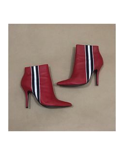 STEVE MADDEN Red Leather Boots (FREE SHIPPING)