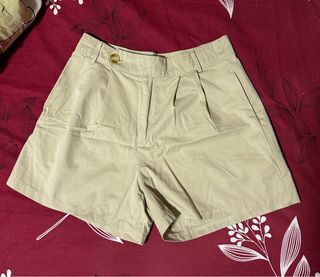 (Category: ) located in . Submitted by happymess (Listing ID 1280894543, Image 1). Description: .