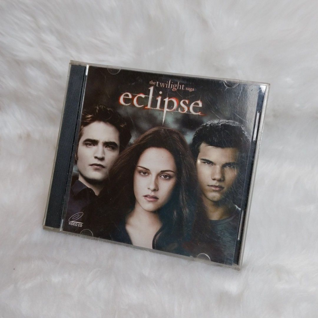 The Twilight Saga Eclipse VCD 2010, Hobbies & Toys, Music & Media, CDs ...