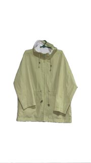 (Category: ) located in . Submitted by thriftchi (Listing ID 1280984119, Image 1). Description: .