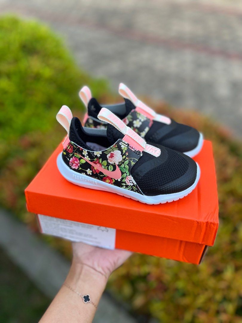 Nike flex runner vintage floral on sale