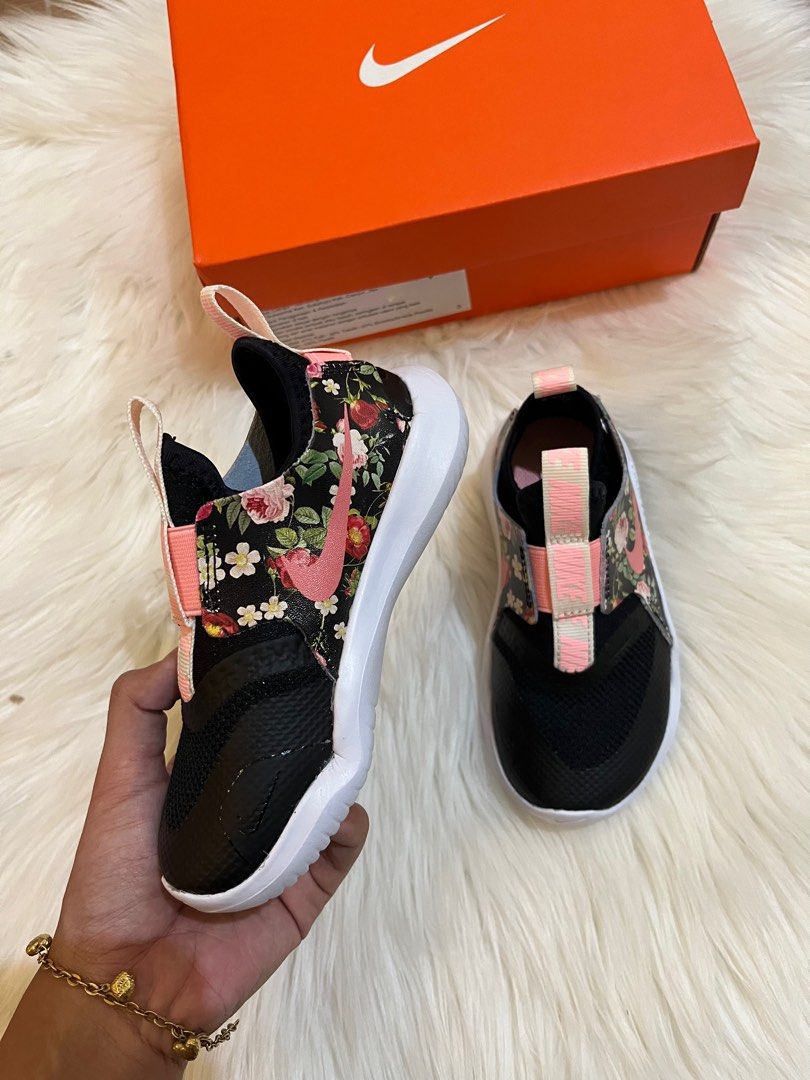 Nike flex new arrivals runner vintage floral