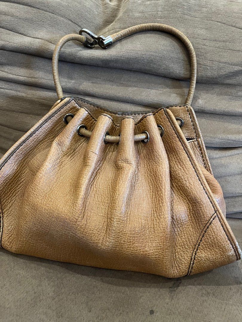 Tods handbags sale hot sale