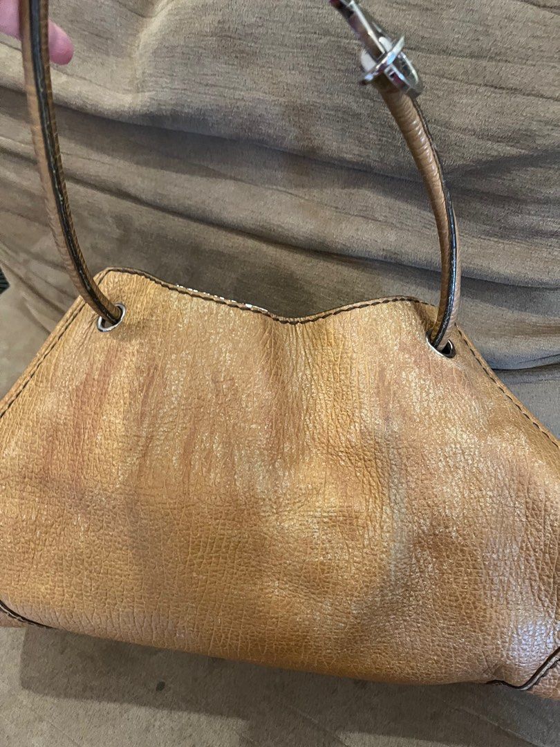 Tod s bag on SALE