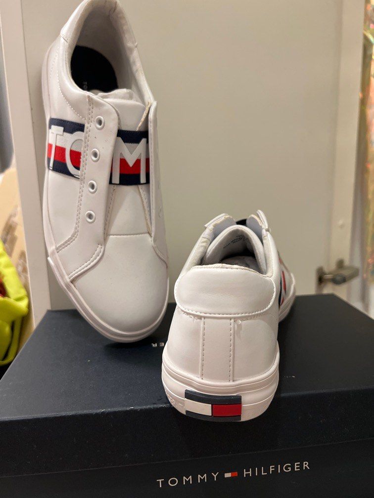 Tommy hilfiger deals olene sneakers