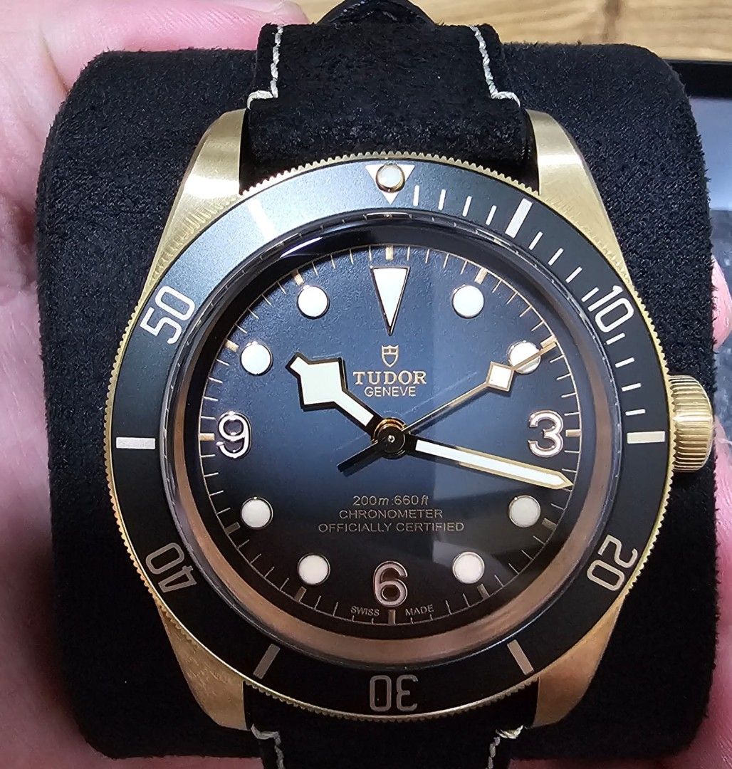 Harga tudor black outlet bay