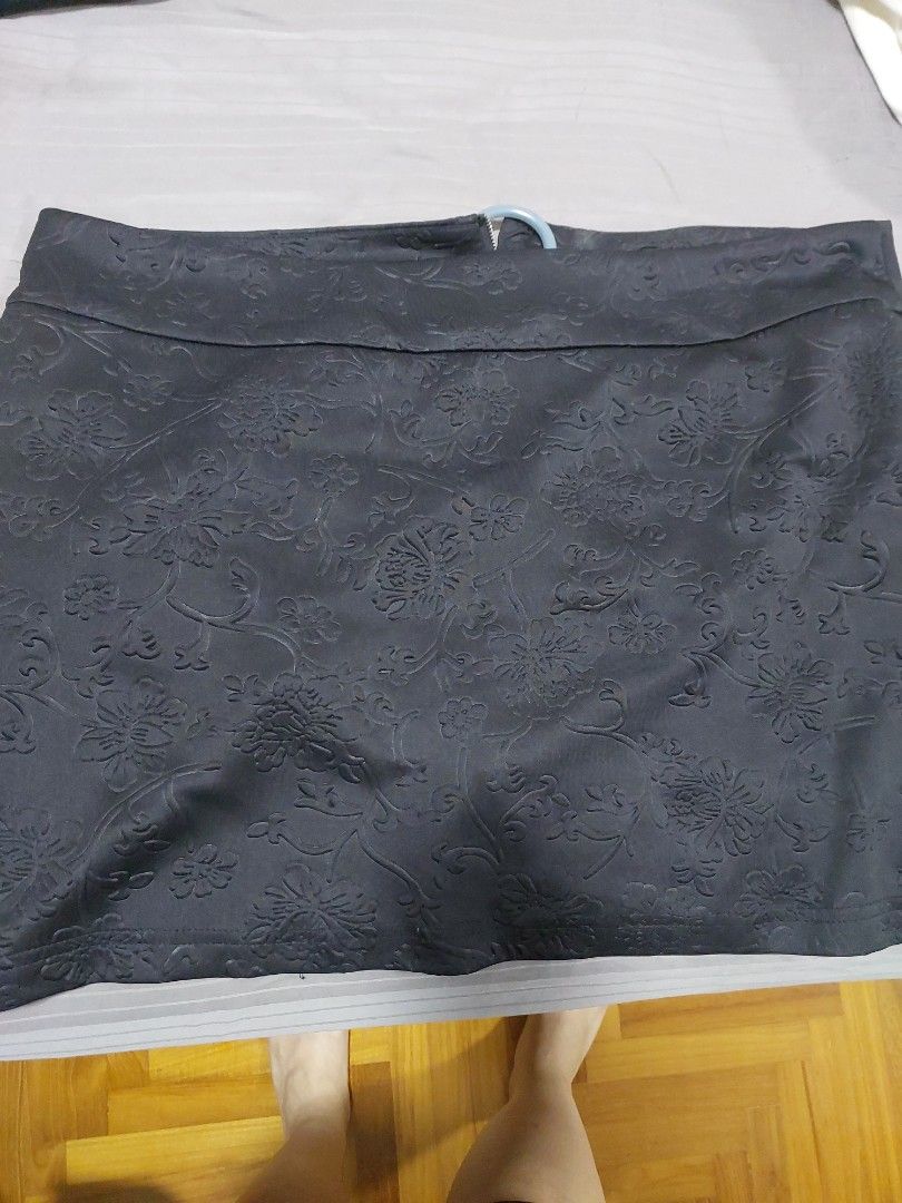 UK size 18 20 black skirt shorts Women s Fashion Bottoms
