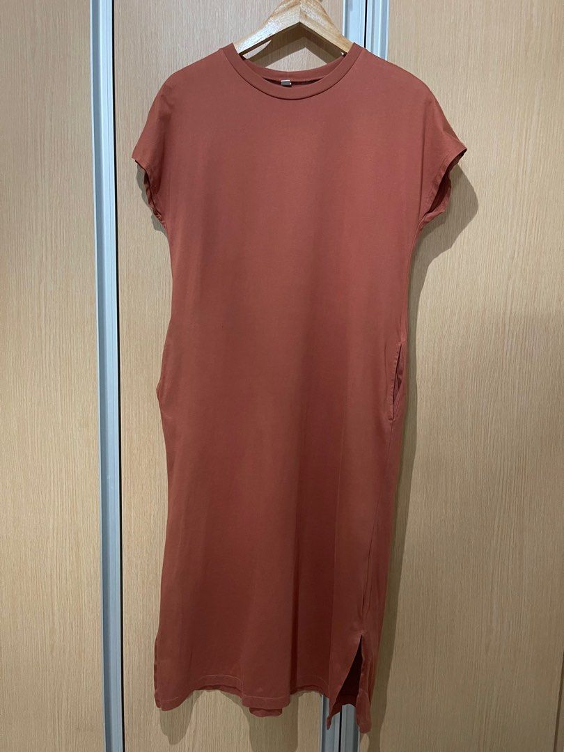 Uniqlo mercerized french sleeve dress top
