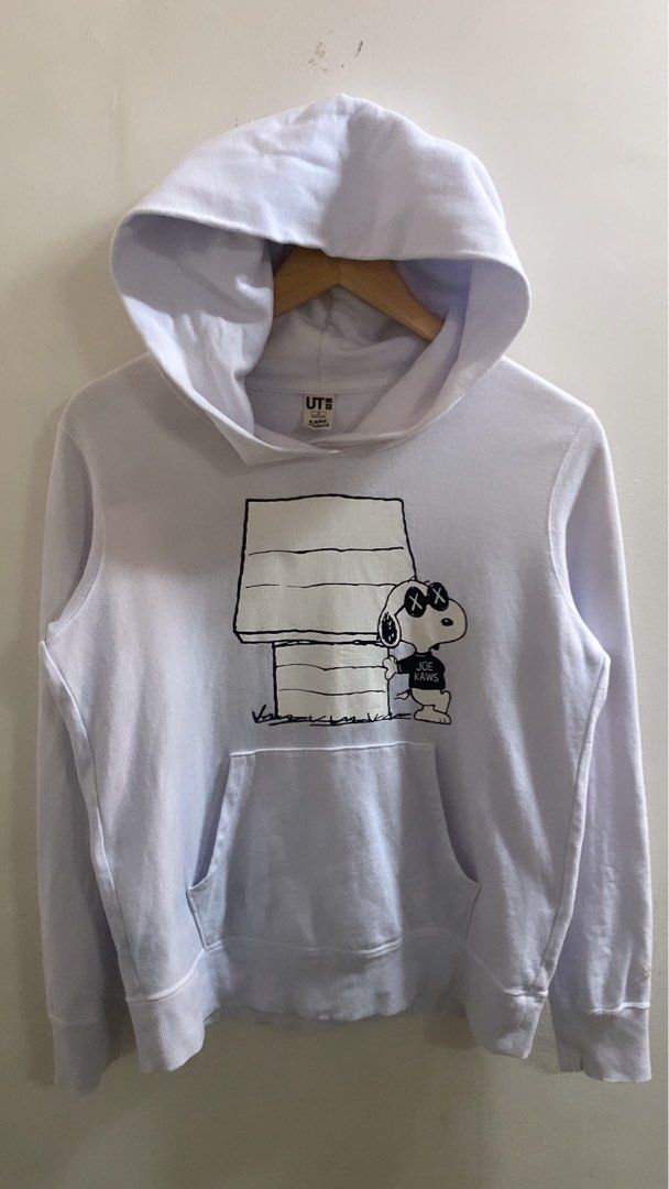 Kaws x peanuts sweater outlet