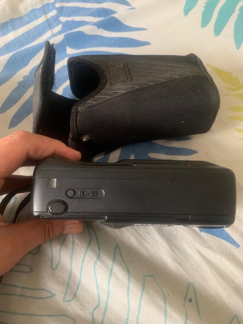 Untested Nikon Film Camera (Category: Cameras) located in Quezon City. Submitted by edrickcu (Listing ID 1280829807, Image 2). Description: Untested Nikon Film Camera No batt No dummy film to test Price is stated due to its nice and flawless appearance Offer lang kayo! 😊.
