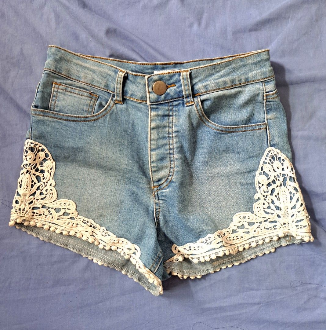 valleygirl denim shorts