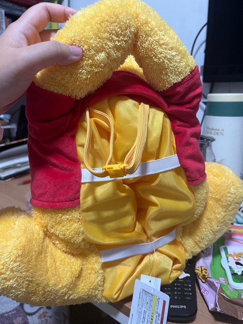 Winnie the pooh tissue holder disneyland japan hobbies toys toys