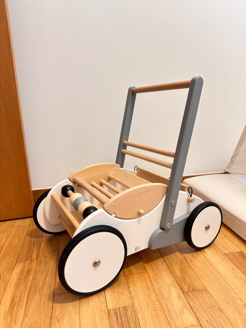 Bajo hot sale baby walker