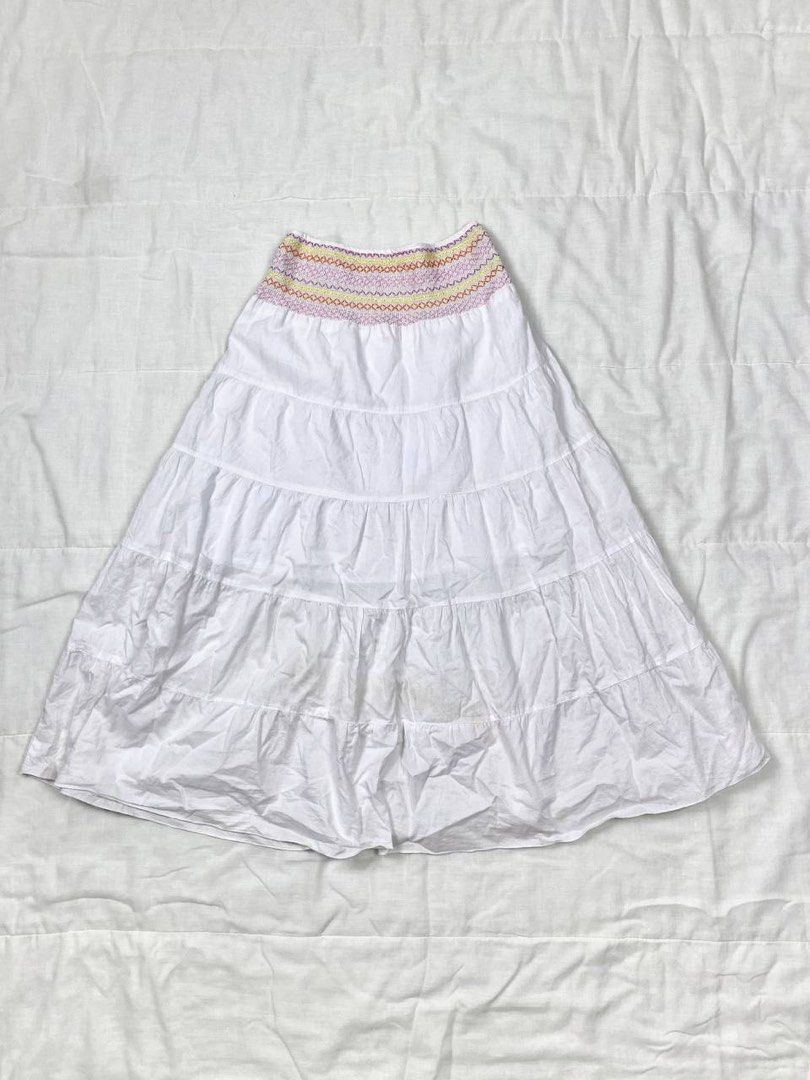 White maxi hot sale gypsy skirt