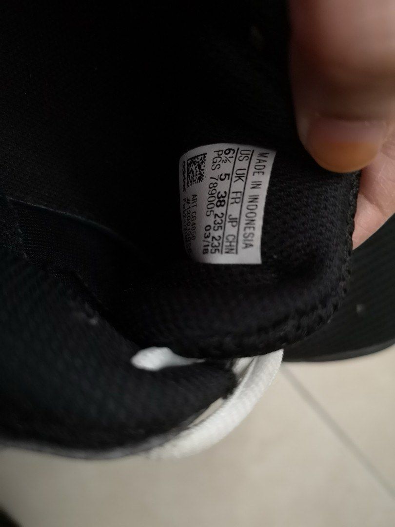 Adidas sportshoe Men s Fashion Footwear Casual shoes on Carousell