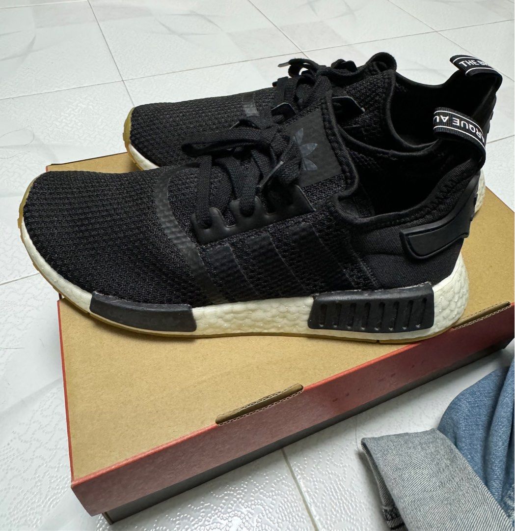 Adidas NMD 9.5 43 Carousell