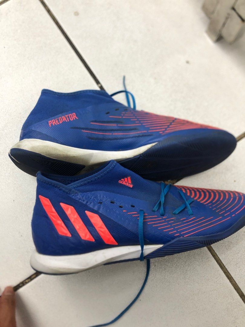 indoor predator soccer shoes