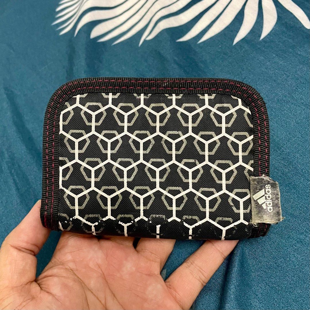 Adidas wallet hot sale