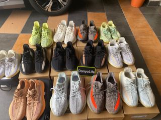 Yeezy 350 v2 lookbook deals
