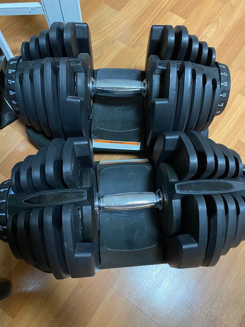 Adjustable Weights (Category: Weights & Dumbbells) located in Singapore. Submitted by magicfatez (Listing ID 1281180347, Image 2). Description: Up to 40kg for each side .