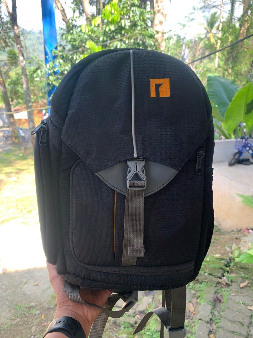 Aino Girl Camera Body Bag Photography Photography Accessories Camera Bags Carriers on Carousell