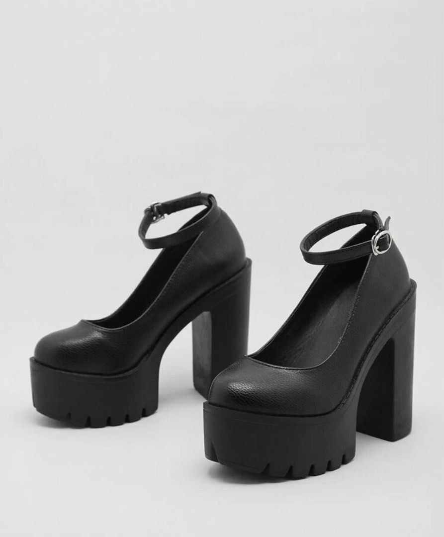 Chunky platform hotsell pumps